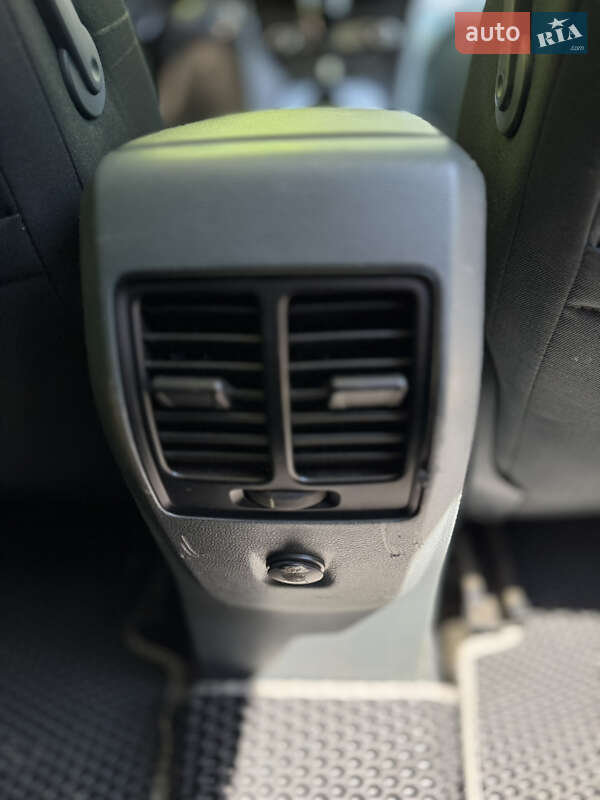 Мінівен Ford Grand C-Max 2012 в Львові фото 21 Мінівен Ford Grand C-Max 2012 в Львові