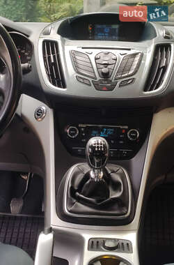 Мінівен Ford Grand C-Max 2010 в  фото 38 Мінівен Ford Grand C-Max 2010 в