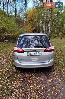 Минивэн Ford Grand C-Max 2010 в 