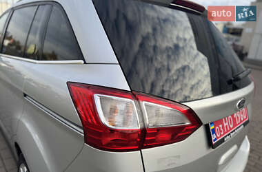 Мінівен Ford Grand C-Max 2012 в  фото 21 Мінівен Ford Grand C-Max 2012 в