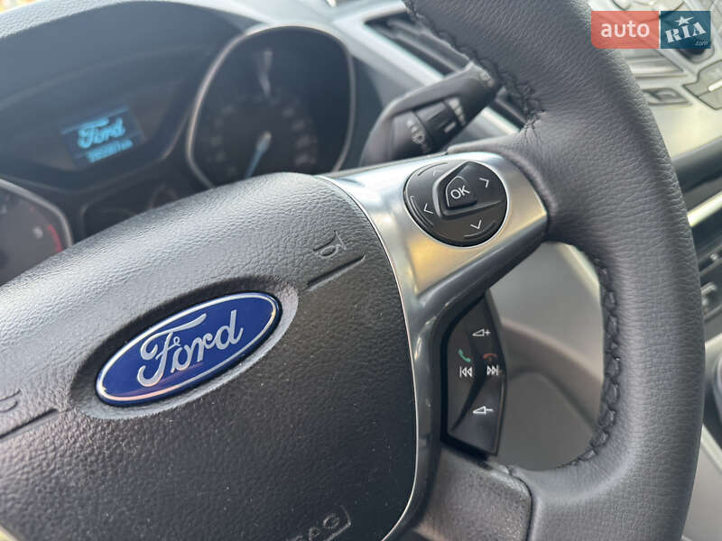 Минивэн Ford Grand C-Max 2012 в Ровно