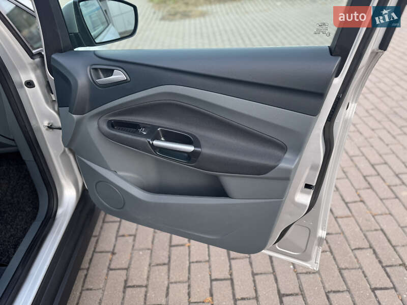 Минивэн Ford Grand C-Max 2012 в Ровно