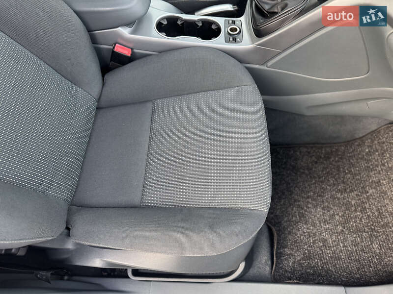 Минивэн Ford Grand C-Max 2012 в Ровно