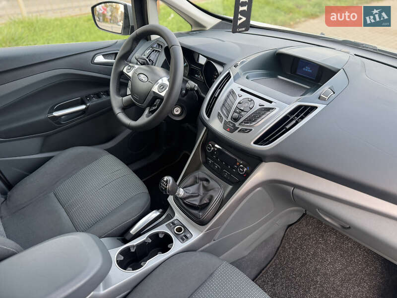 Минивэн Ford Grand C-Max 2012 в Ровно