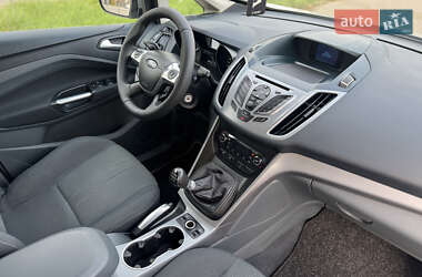 Мінівен Ford Grand C-Max 2012 в  фото 58 Мінівен Ford Grand C-Max 2012 в