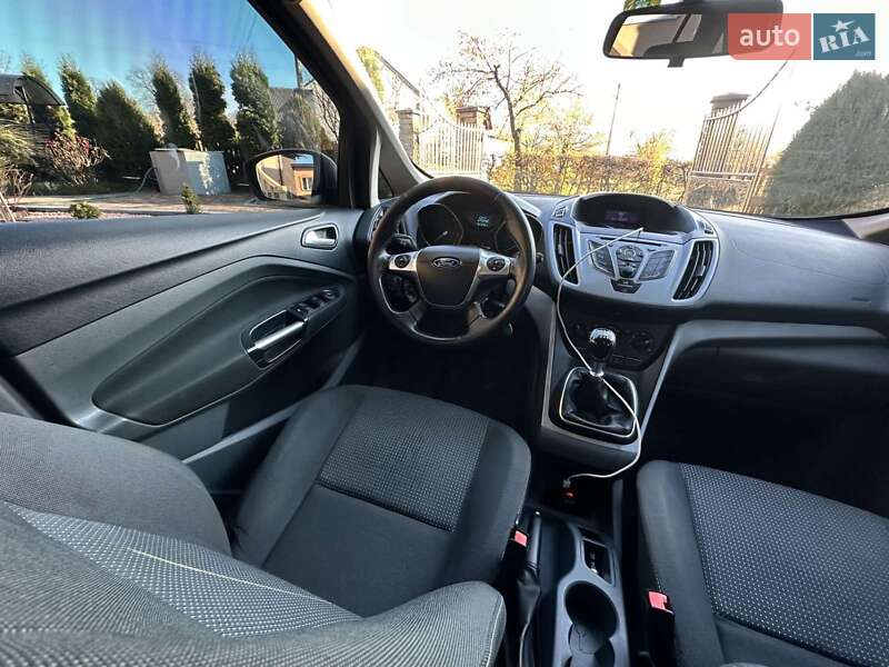 Мінівен Ford Grand C-Max 2011 в Чернівцях
