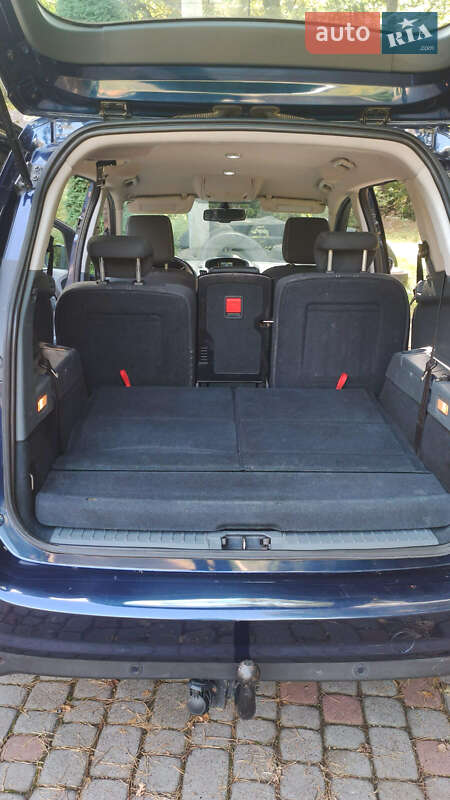 Минивэн Ford Grand C-Max 2010 в Дрогобыче фото 41 Минивэн Ford Grand C-Max 2010 в Дрогобыче