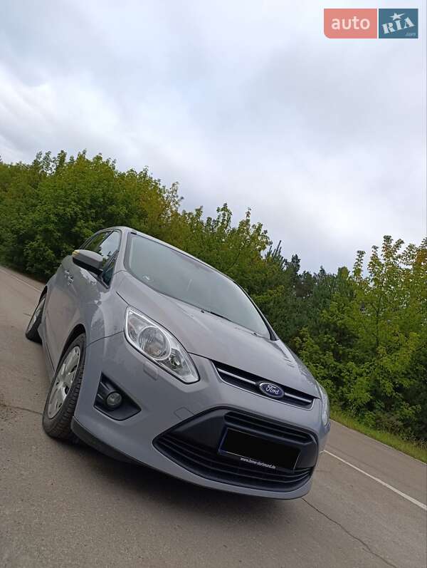 Минивэн Ford Grand C-Max 2010 в Кременце