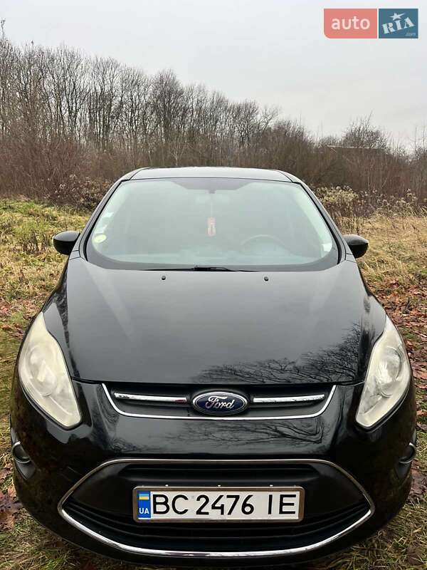 Минивэн Ford Grand C-Max 2011 в Городке