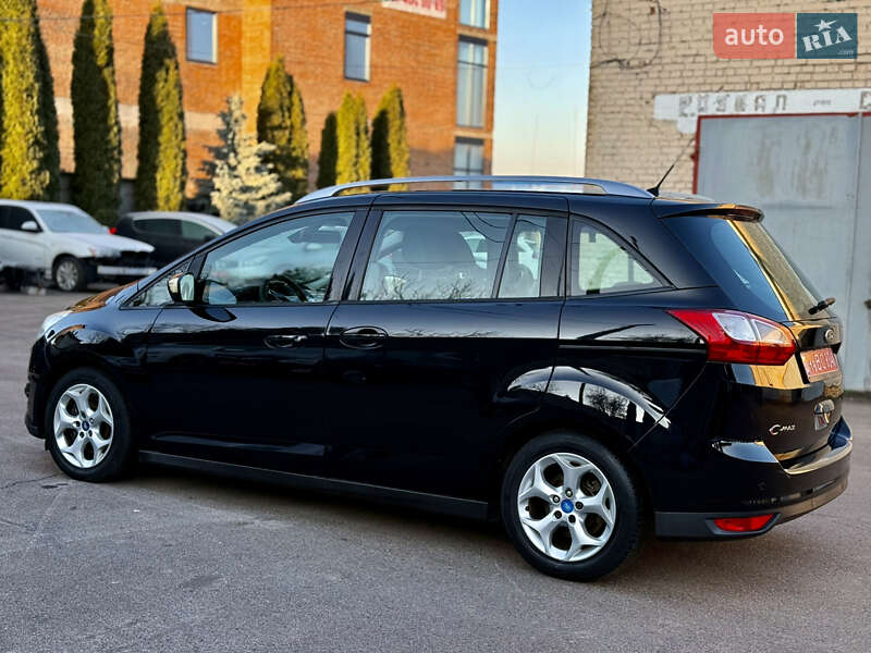 Минивэн Ford Grand C-Max 2011 в Ровно