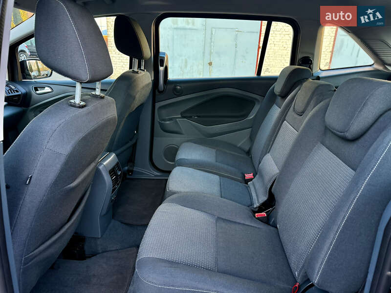 Минивэн Ford Grand C-Max 2011 в Ровно