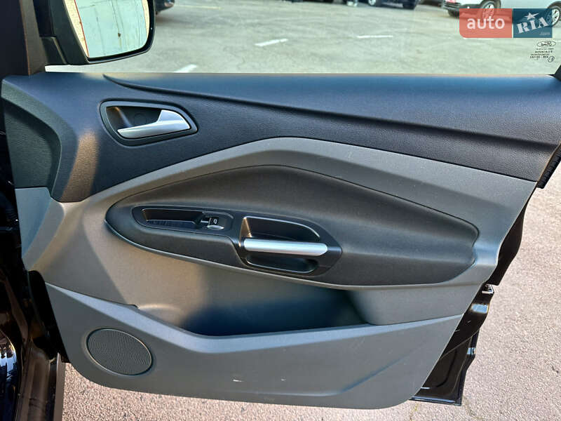 Минивэн Ford Grand C-Max 2011 в Ровно