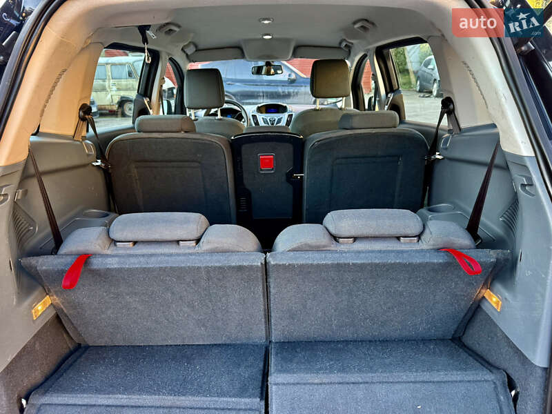 Минивэн Ford Grand C-Max 2011 в Ровно