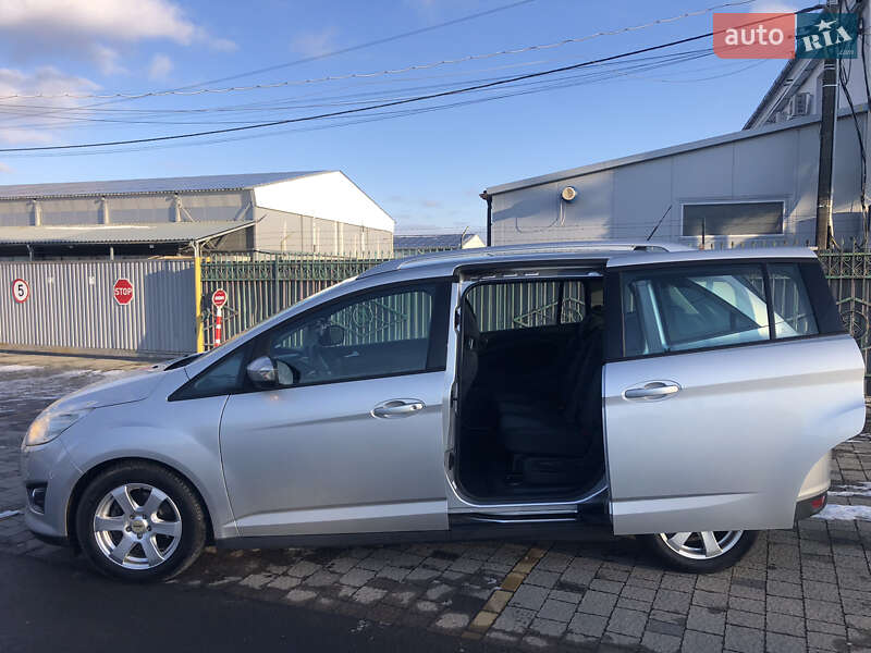 Минивэн Ford Grand C-Max 2010 в Мукачево