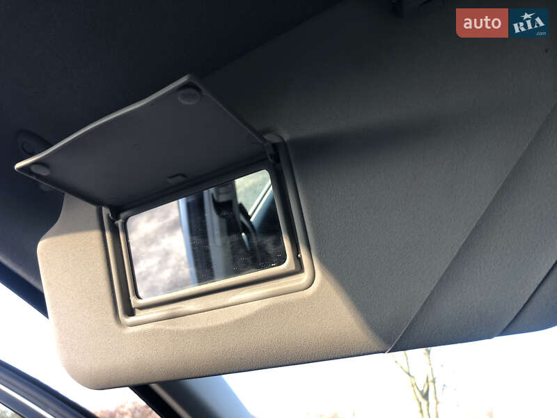 Минивэн Ford Grand C-Max 2010 в Мукачево