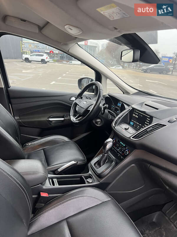 Минивэн Ford Grand C-Max 2017 в Киеве