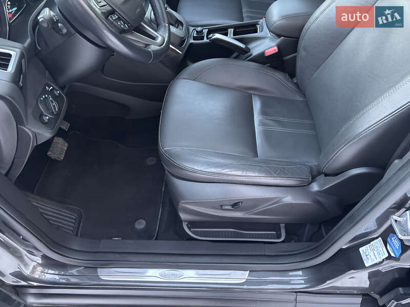 Минивэн Ford Grand C-Max 2018 в Стрые фото 27 Минивэн Ford Grand C-Max 2018 в Стрые