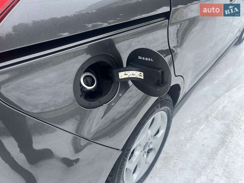 Минивэн Ford Grand C-Max 2015 в Стрые