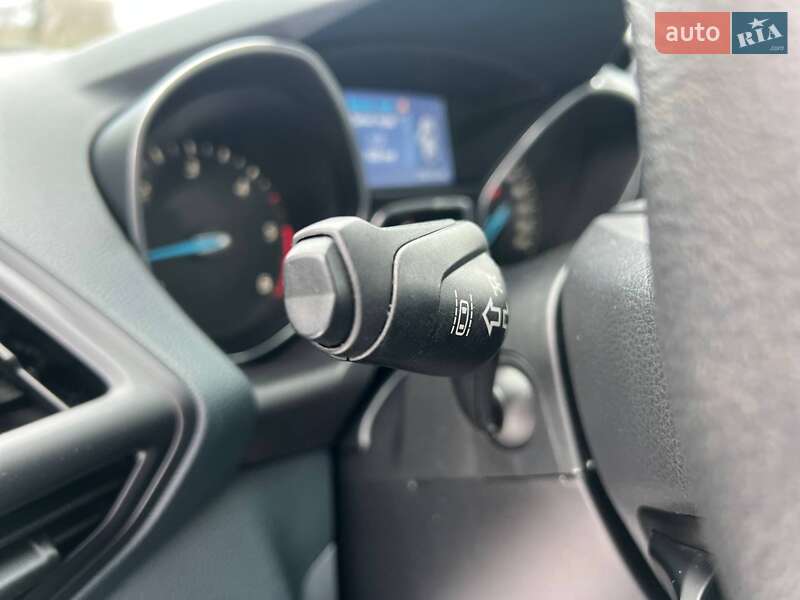 Мінівен Ford Grand C-Max 2015 в Стрию