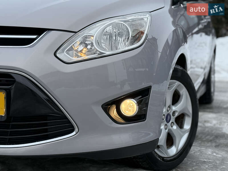 Мінівен Ford Grand C-Max 2011 в Стрию
