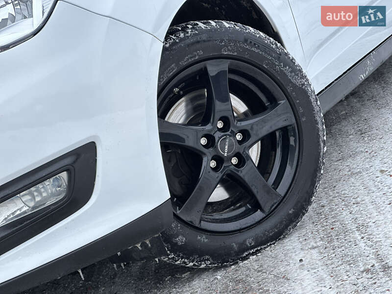 Минивэн Ford Grand C-Max 2017 в Дрогобыче