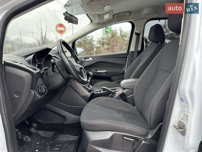 Минивэн Ford Grand C-Max 2017 в Дрогобыче