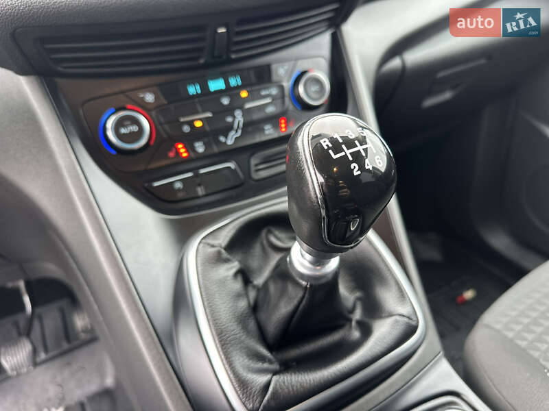 Минивэн Ford Grand C-Max 2017 в Дрогобыче