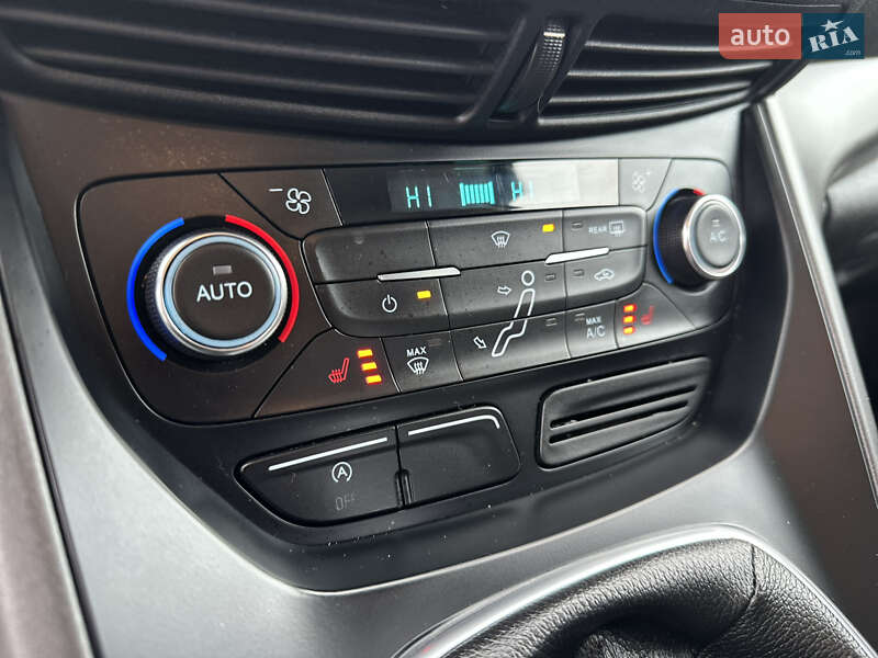 Минивэн Ford Grand C-Max 2017 в Дрогобыче