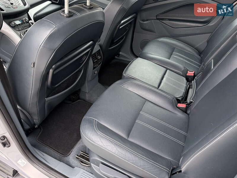 Минивэн Ford Grand C-Max 2011 в Стрые