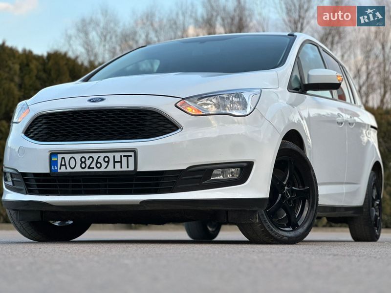 Минивэн Ford Grand C-Max 2017 в Дрогобыче