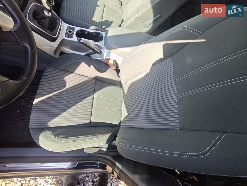 Минивэн Ford Grand C-Max 2010 в Киеве