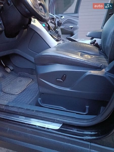 Минивэн Ford Grand C-Max 2010 в Николаеве