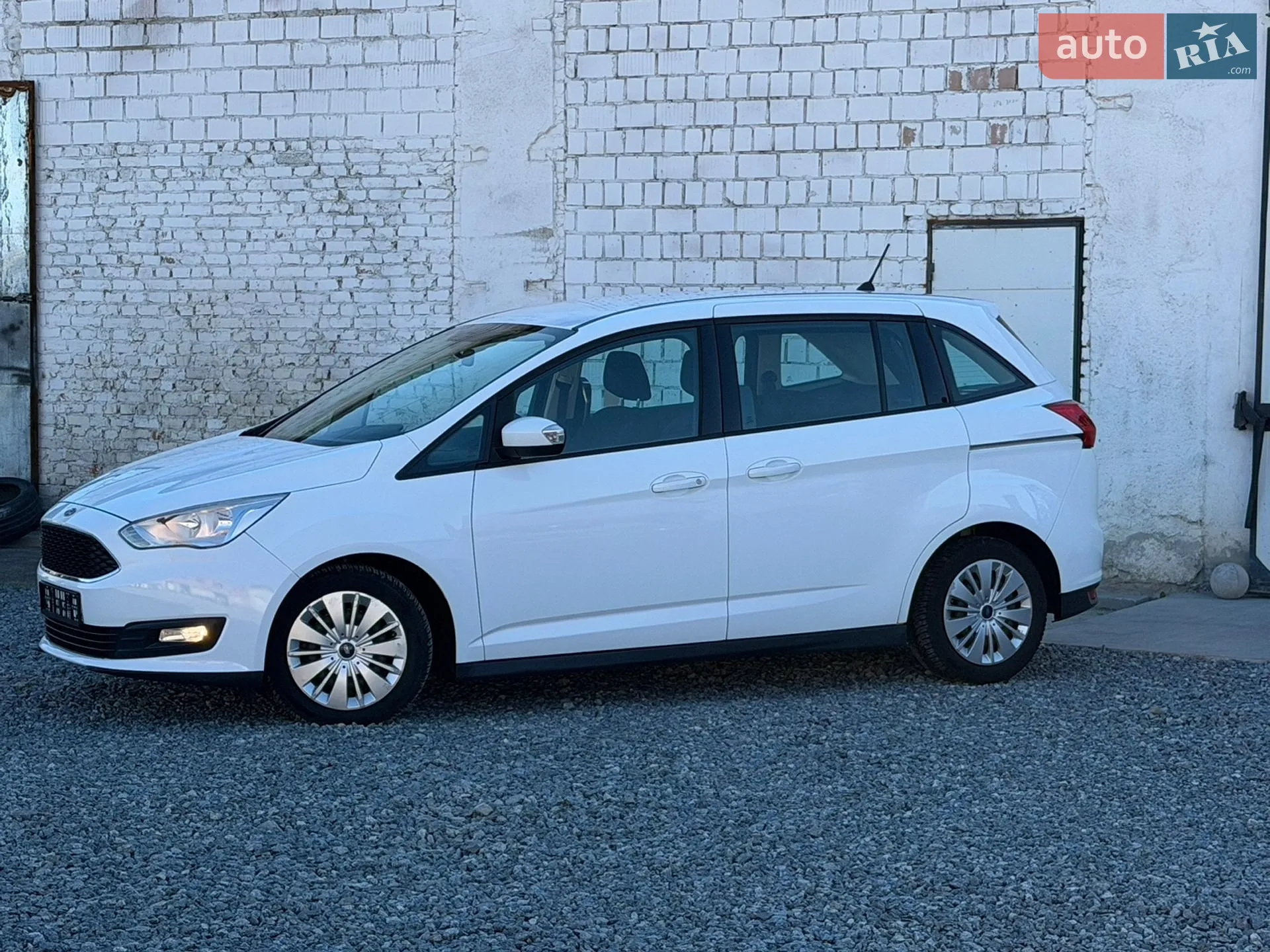 2017 Ford C-MAX - мініатюра 11