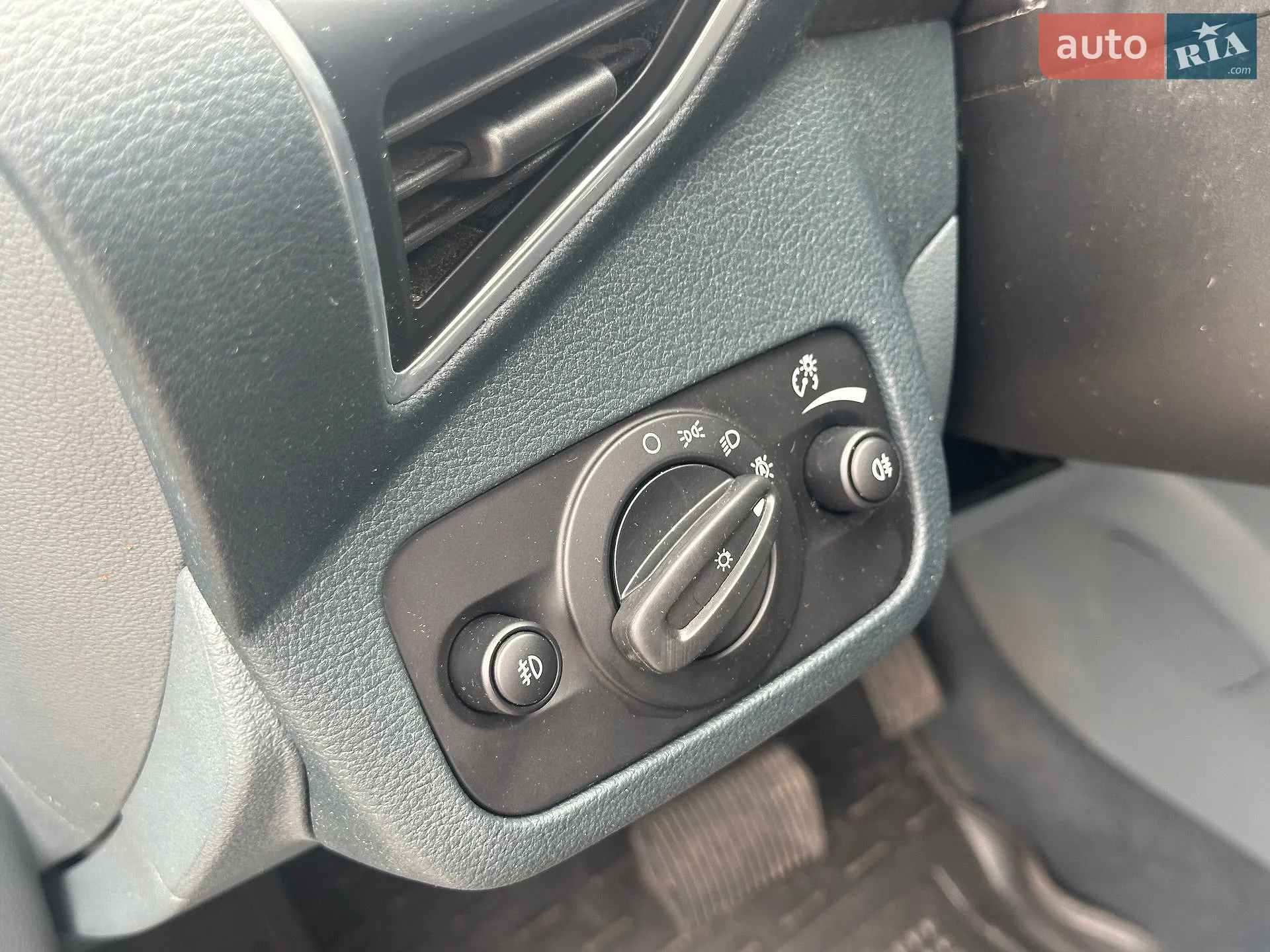 2015 Ford C-MAX - мініатюра 21