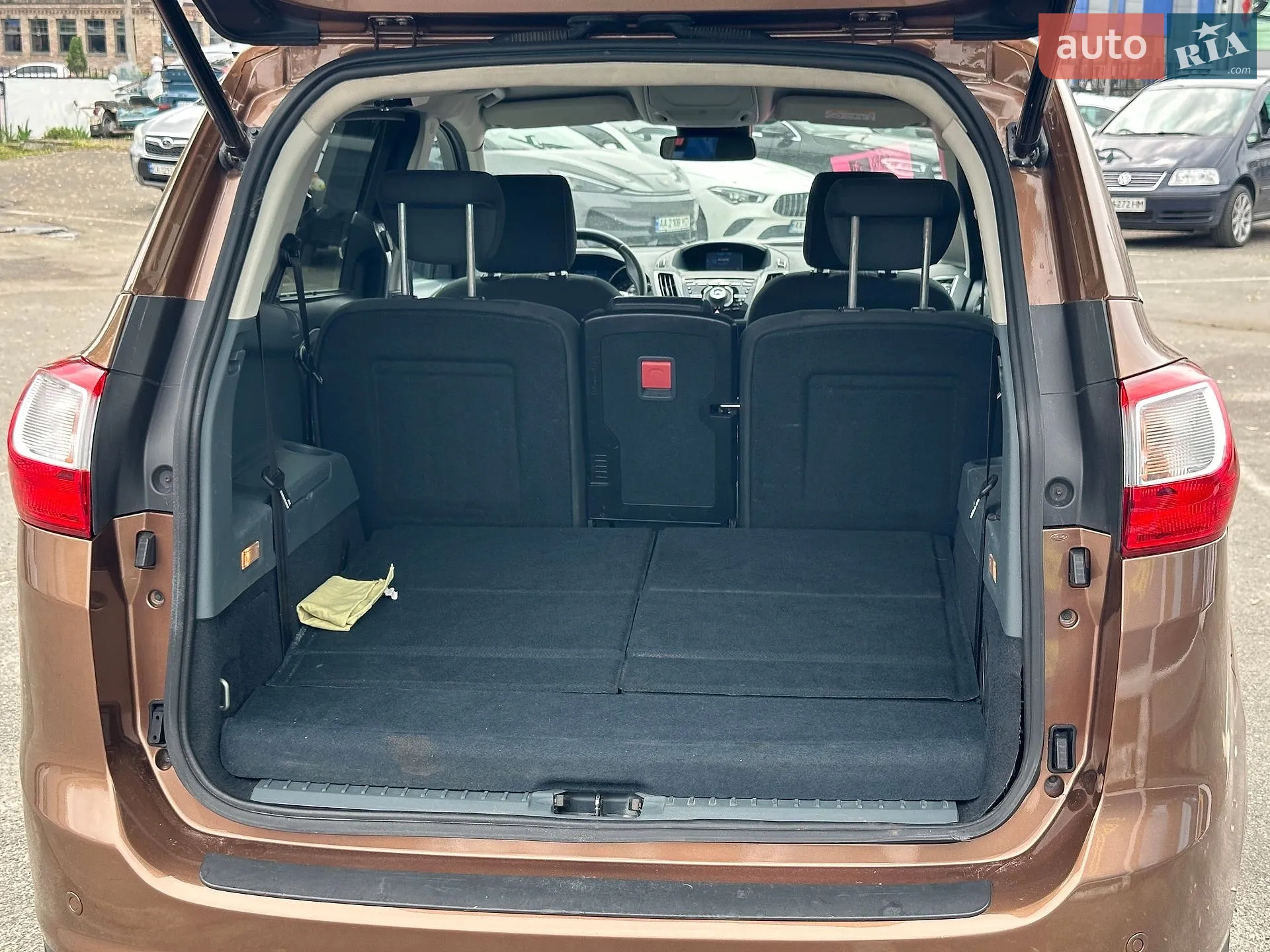 2015 Ford C-MAX - мініатюра 37