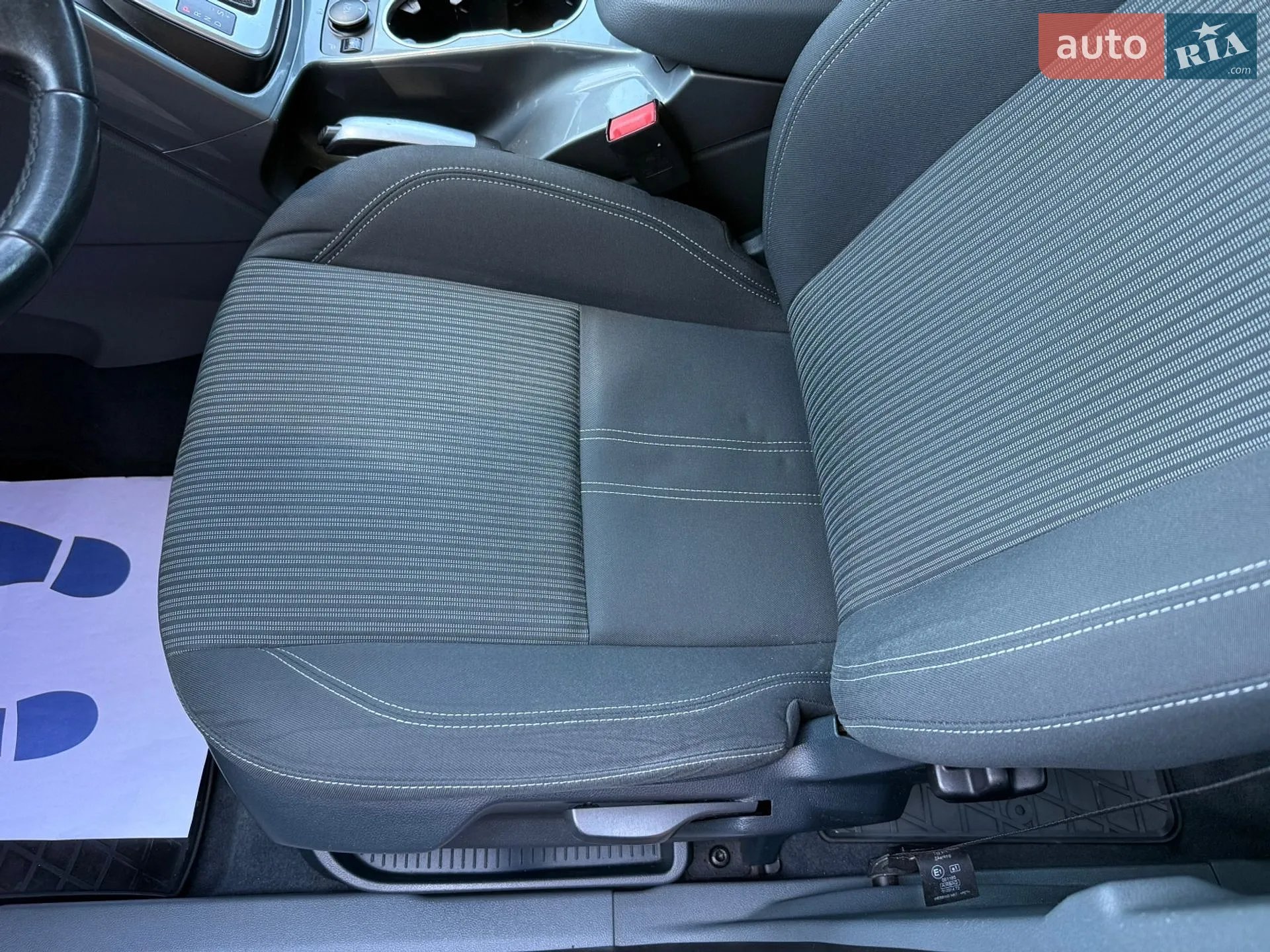 2014 Ford C-MAX - мініатюра 32