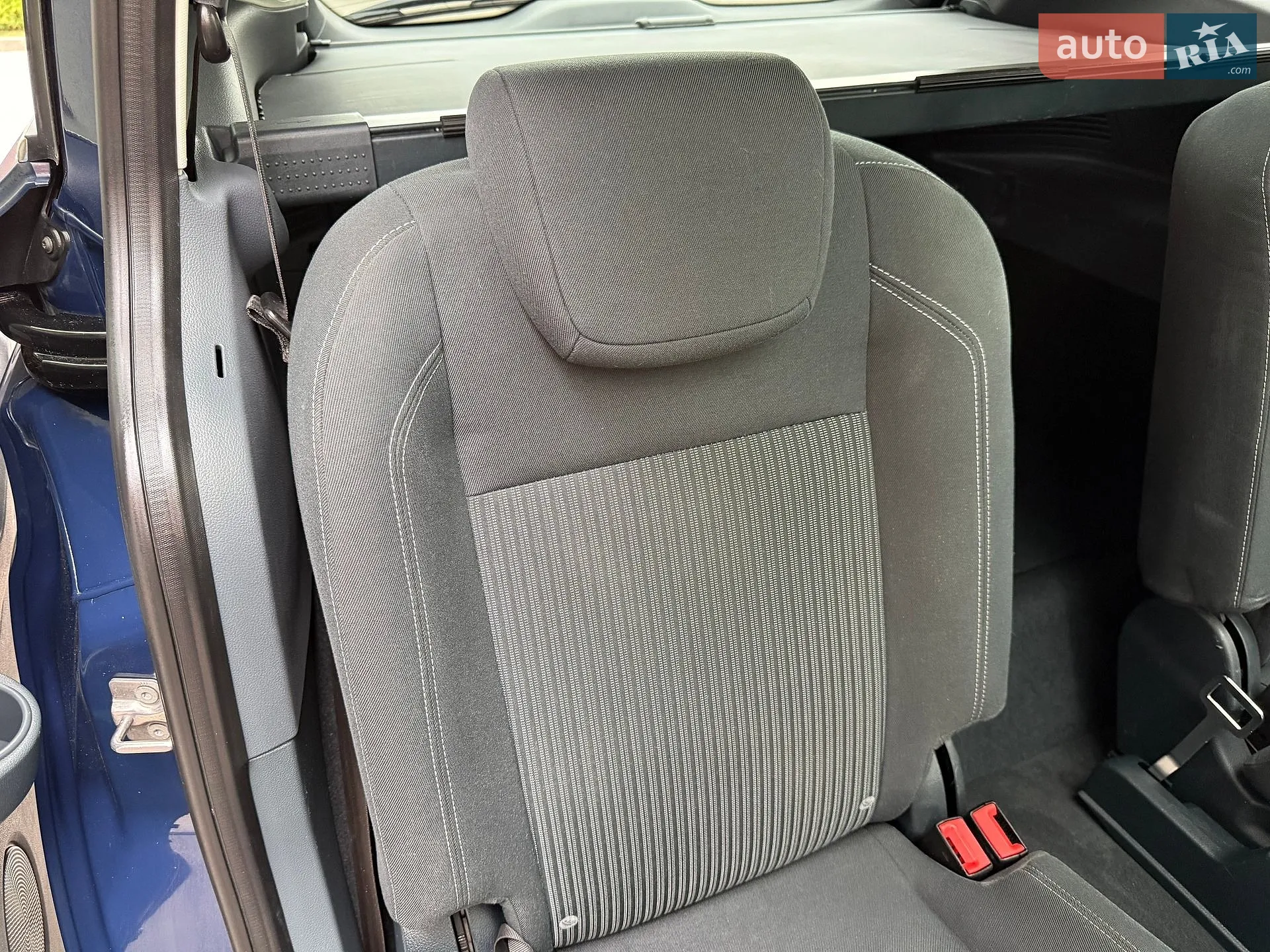 2013 Ford C-MAX - мініатюра 84