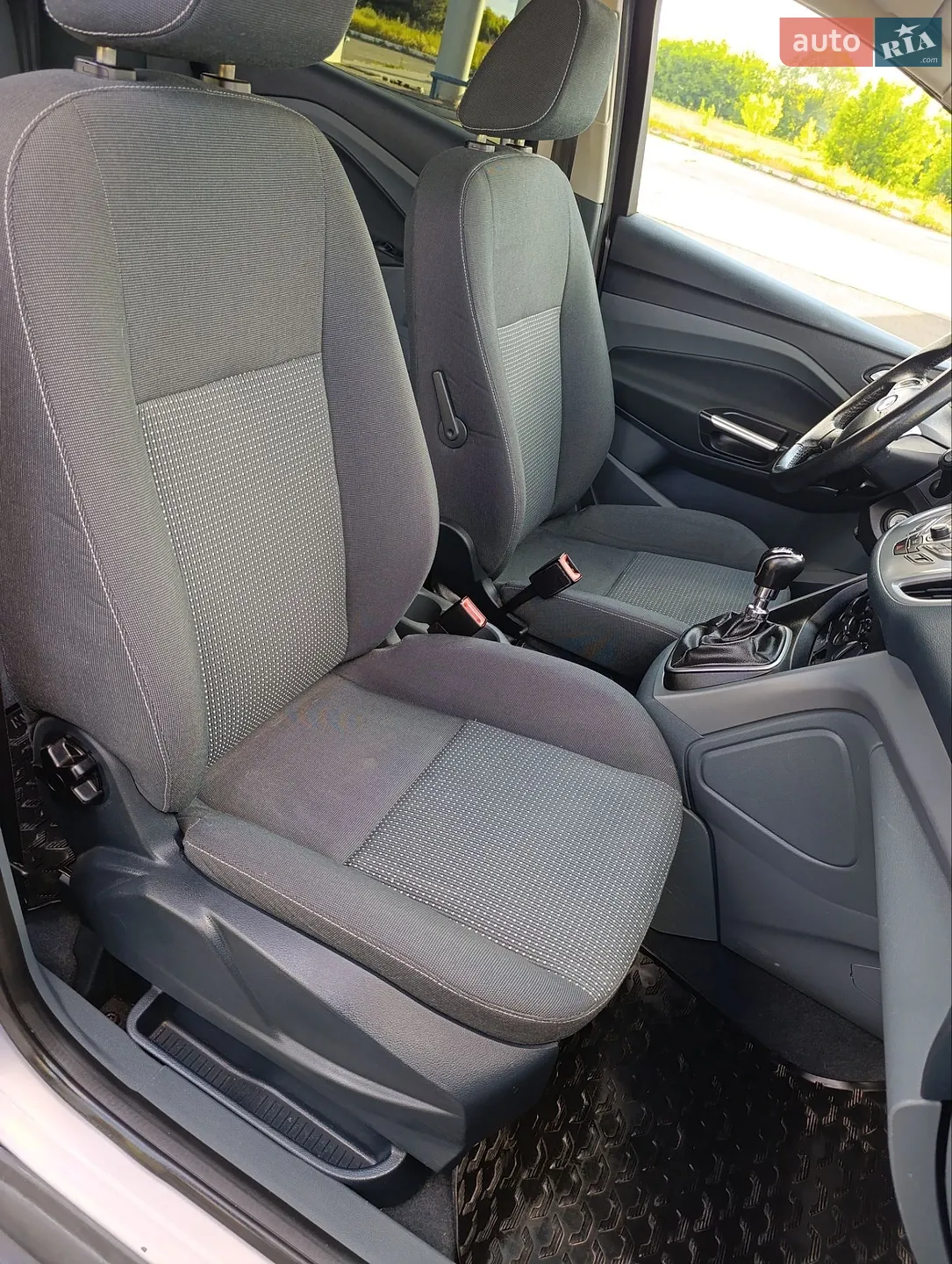 2010 Ford C-MAX - мініатюра 34