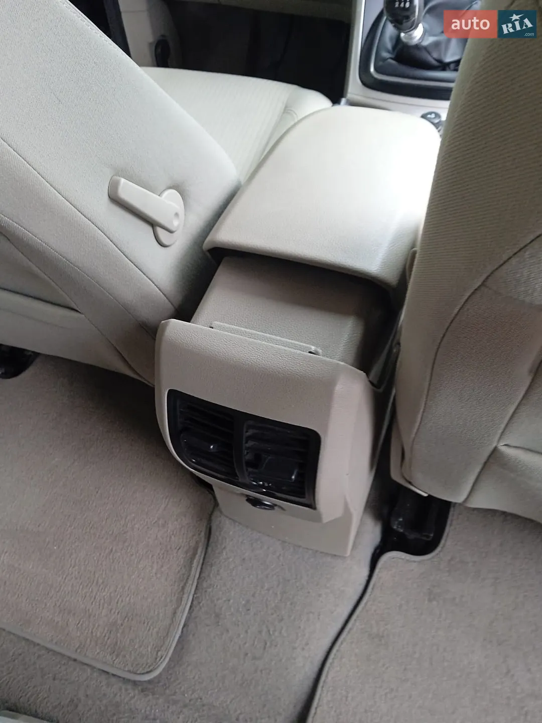2011 Ford C-MAX - мініатюра 11