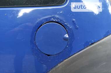 Хетчбек Ford KA 2001 в 