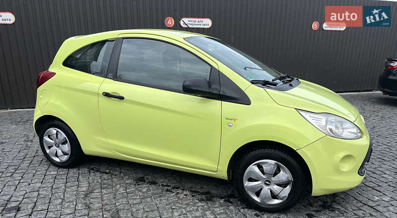 Хэтчбек Ford KA 2012 в 