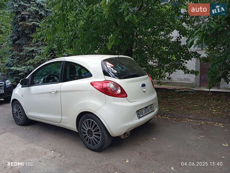 Хэтчбек Ford KA 2011 в Соленом