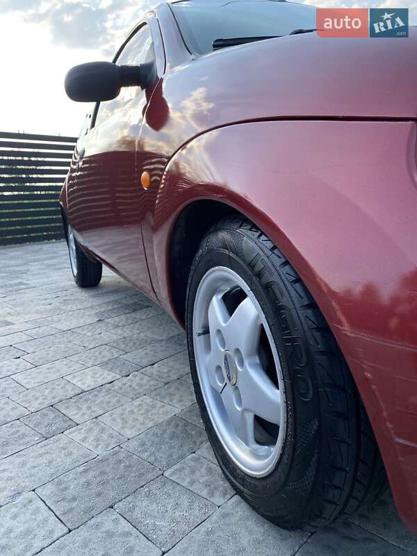 Хэтчбек Ford KA 1996 в Каменке-Бугской