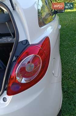 Хетчбек Ford KA 2012 в 