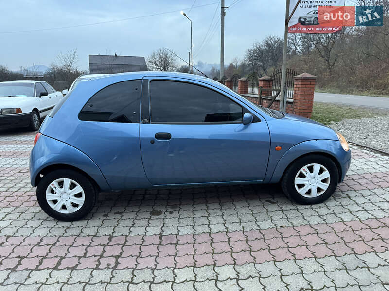 Хэтчбек Ford KA 2002 в Тересве