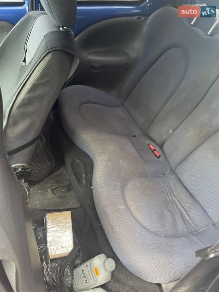 Хэтчбек Ford KA 2001 в Киеве