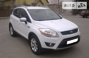 Внедорожник / Кроссовер Ford Kuga 2012 в Днепре