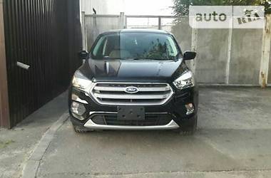 Внедорожник / Кроссовер Ford Kuga 2017 в Харькове