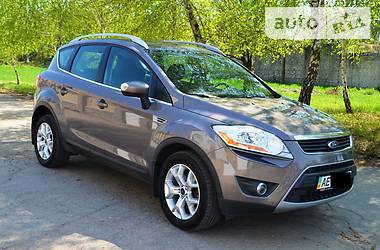 Внедорожник / Кроссовер Ford Kuga 2012 в Днепре