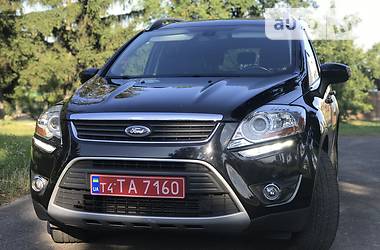 Позашляховик / Кросовер Ford Kuga 2012 в Дубні